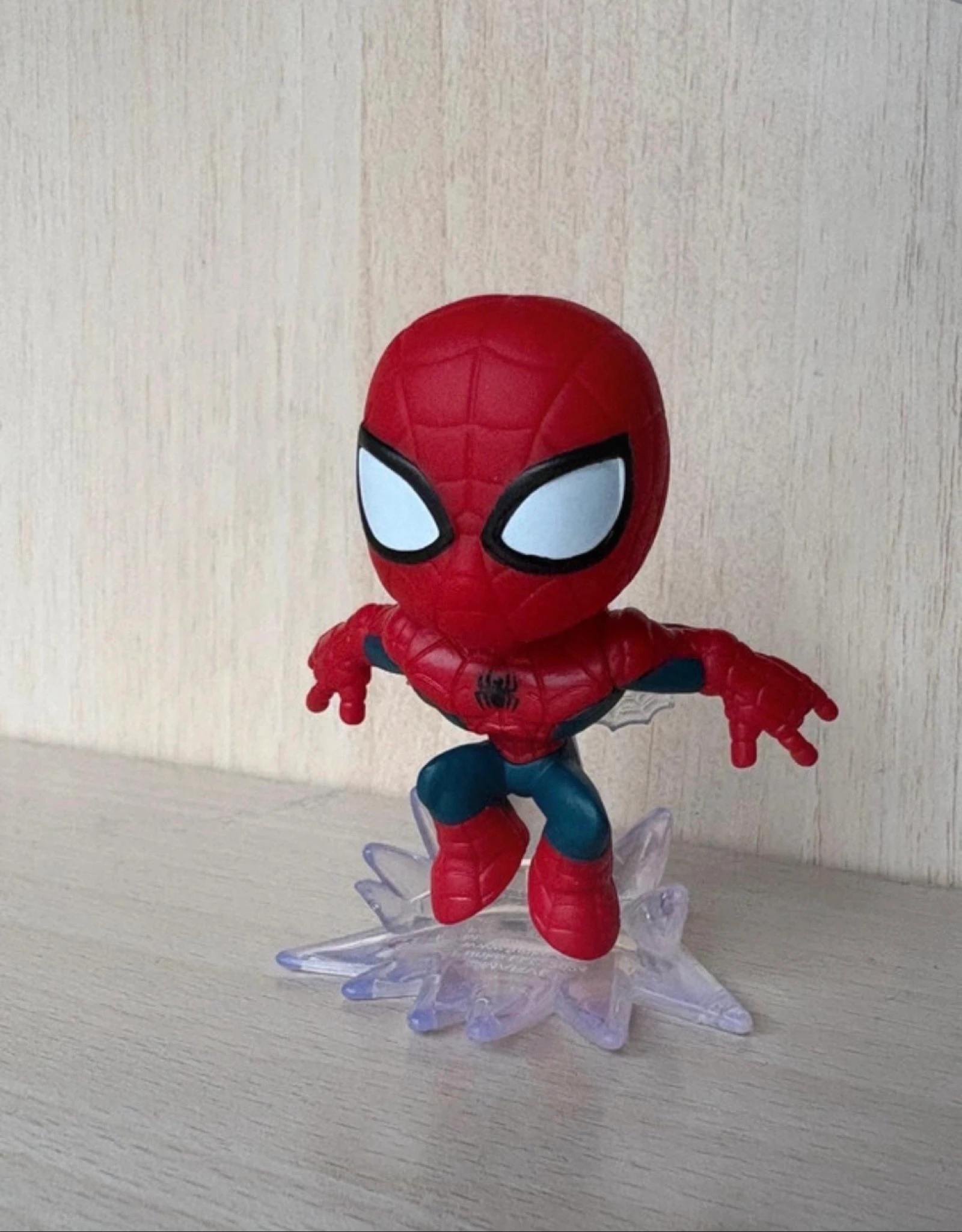 Funko Mystery Mini - Classic Spider-man Peter Parker